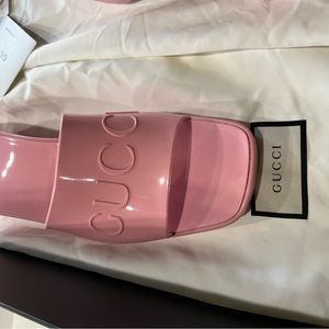 Authentic Gucci rubber logo platform slide sandal